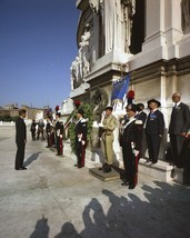 President John F. Kennedy visits Tomb of Unknown Soldier in Rome New 8x10 Photo - £6.24 GBP