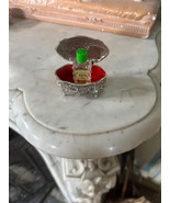 Vintage PAT JAPAN trinket box on legs mini bottle of perfume Chypre Roya... - $1,714.58 MXN