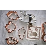 Set of 9 Pancake Molds  And Metal Cookie Cutter Lot Farm Animals - $423.28 MXN