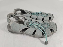 Size 9 Khombu Women&#39;s Ashley Active Sandal Gray Teal Light Weight - $437.71 MXN