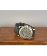 Pre-Owned Women’s Big Face Leather Band Analog Casual Watch - $7.91