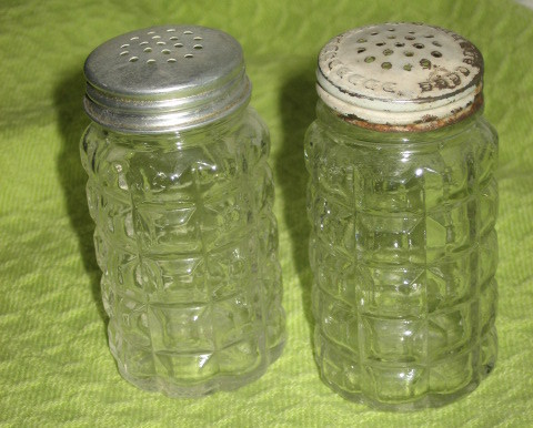 Anchor Hocking Salt & Pepper Set-Clear-Window Pane- 3 in.-USA - $9.00