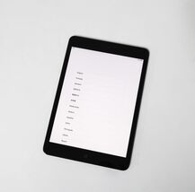 Apple iPad mini A1454 16GB, Wi-Fi, 7.9" MD528LL/A Black image 2
