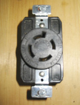 20 AMP 250 VOLT TWIST-LOCK RECEPTACLE (NEMA L15-20R) ~ NEW! - $19.99