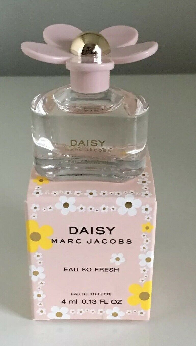 Daisy by Marc Jacobs Eau So Fresh for Women Eau de Toilette 4 ml - $12.69