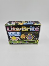 Lite-Brite Mini Size Spring Edition Contains 92 Pieces for Ages 4+ DMG PKG - $272.13 MXN