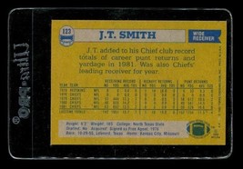 Vintage Football Card 1982 Topps Football JT Smith Kansas City Chiefs #123 - £3.94 GBP