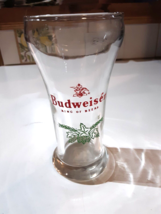 Vintage BUDWEISER Beer Christmas Style Pilsner Flute Glass Mug HOLLY WREATH - $16.82
