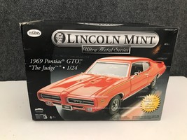 Testors Lincoln Mint 1969 Pontiac GTO The Judge 1:24 Model Kit Ultra Met... - $35.21