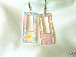 Cool Japanese Lucite Flowered Dangle Pierced Earrings - £6.33 GBP