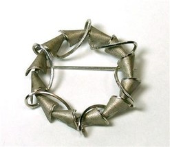 Delicate Sterling Abstract Circular Curtis &quot;dce&quot; Brooch - £14.84 GBP