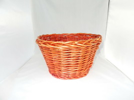 13x9x8 Round Wicker Basket Woven Decorative for or home display bread fruits - £11.96 GBP