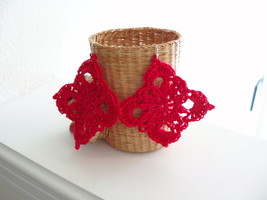 Large red crocheted earrings - €11,37 EUR