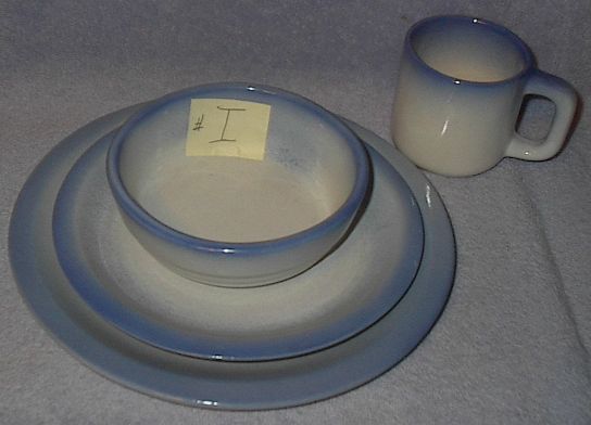 Western Stoneware Country Blue Dinnerware Place Setting 1