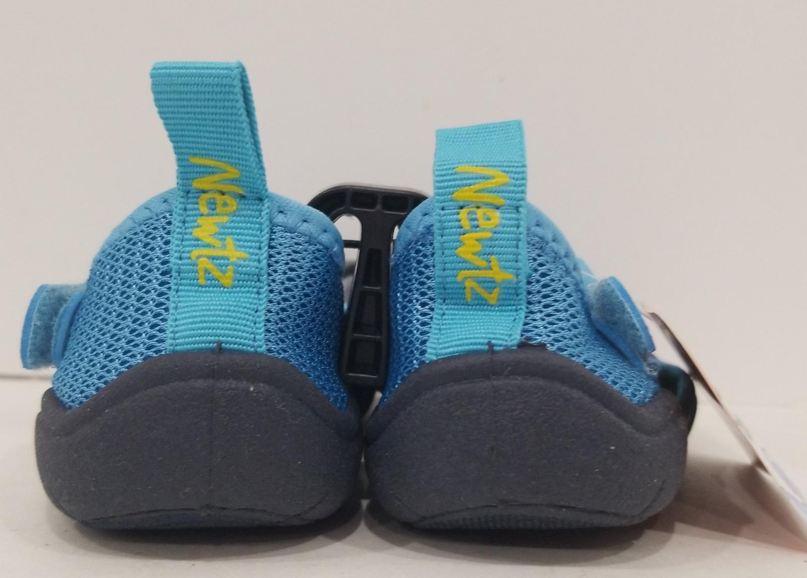 Newtz Boys Water Shoes Blue Size 7-8 Item image 4