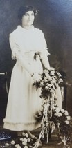 Antique 1910s RPPC PRETTY BRIDE IN WEDDING DRESS Flowers St. Louis Early A1 - $8.28