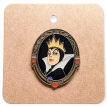 Snow White Disney Loungefly Pin: Evil Queen Portrait Mirror (e) - £15.64 GBP