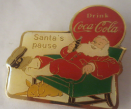 Coca-Cola Santa&#39;s pause Lapel Pin Using 1958 Haddon Sundblom Ad - $7.43