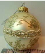 Pearl White Ball Ornament 3&quot; tall Glitter Floral Vintage Christmas  - £3.90 GBP