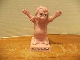 Vintage Russ Berrie I LOVE YOU THIS MUCH Figurine Bubble Gum Pink 1970 - €10,22 EUR