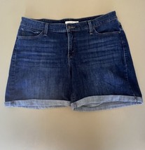 Levi’s Denim Classic Short Women’s 18W Blue Rolled Hem - $19.80