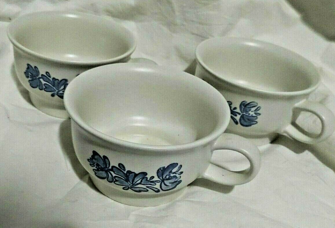 Primary image for PFALTZGRAFF SET of 3 Yorktowne Flat Stoneware Coffee Tea Cups Soup Mugs 1967 1Y