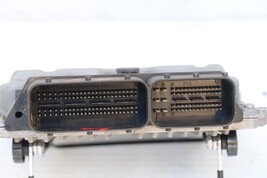 Mercedes Engine Control Unit Module ECU ECM 2721533291 A-272-153-32-91 image 3