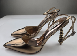Badgley Mischka Women&#39;s Indie Ii Pump, Size 9 - $1,116.60 MXN