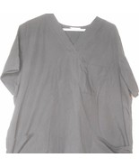 Solid Unisex Black Scrub Top Medical Uniform - $164.86 MXN