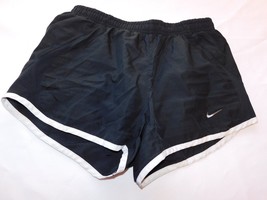 Nike Dri-Fit Ladies Women&#39;s Active Shorts Size XS xsmall Black Lined Pre-owned - £23.54 GBP