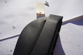 06-08 NISSAN 350Z CONVERTIBLE PASSENGER RIGHT SEAT COVER PLASTIC TRIM X1296 image 3