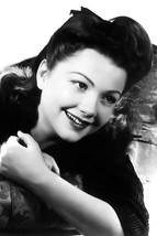 Anne Baxter Smiling 1950&#39;s Glamour Pose 24x18 Poster - $23.99