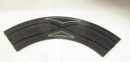 VINTAGE AURORA  1513 - CURVED CRISS-CROSS TRACK W/PINS - EXC. - H1 - £4.36 GBP