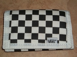 wallet vans unisex checkered wallet, tri-fold black and white nwot - $15.05 CAD