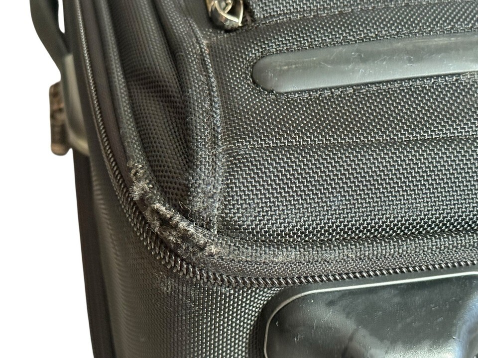 22” TUMI Alpha G4 Carry-On Bag Suitcase Luggage Garment Black Nylon 22034D4 VGUC Item image 11