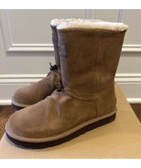 NEW UGG Australia Women’s Classic Short Toggler Boots Size 9 Chestnut NIB - $187.11