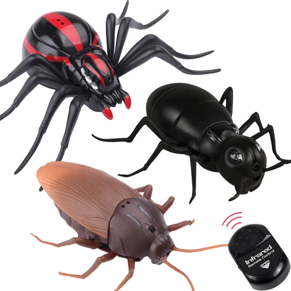 Novelty Infrared Remote Control Simulation Animal Smart RC Cockroach Spider Ant - £15.81 GBP+