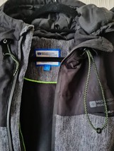 Mountain warehouse Grey jacket for menSize M - $36.36