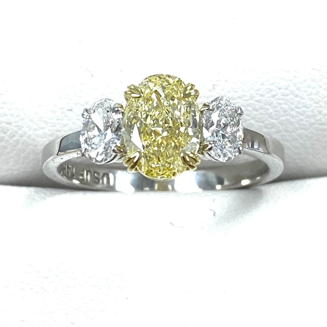 3 Stone 1.22 Ct IGI Yellow Oval Lab Grown Diamond Engagement Ring 14k 1.74 Ctw Item image 15