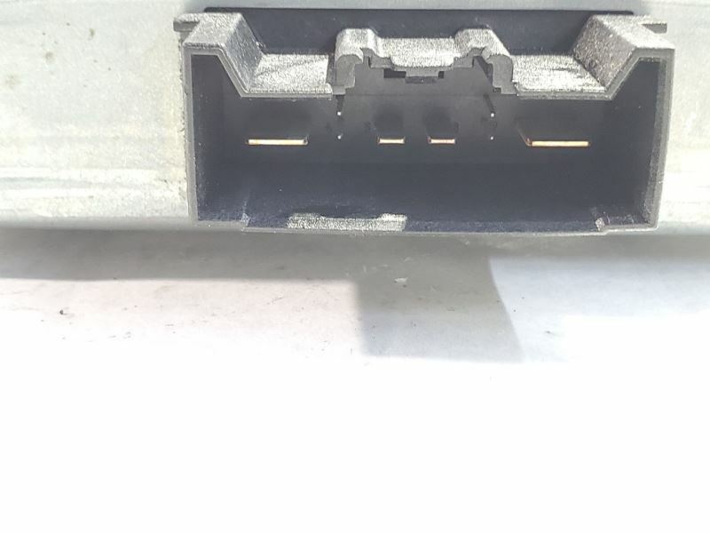 2018 Maserati Levante OEM 56029583 Volt Stabilizer Control Module   Item image 9
