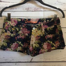 Pink Elegance floral short shorts - $16.76