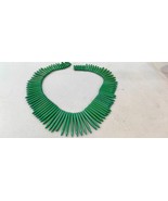 17" Green Blue White yellow mixed Turquoise, Spike Beads, Spike Collar, Spike Ch - €11,12 EUR