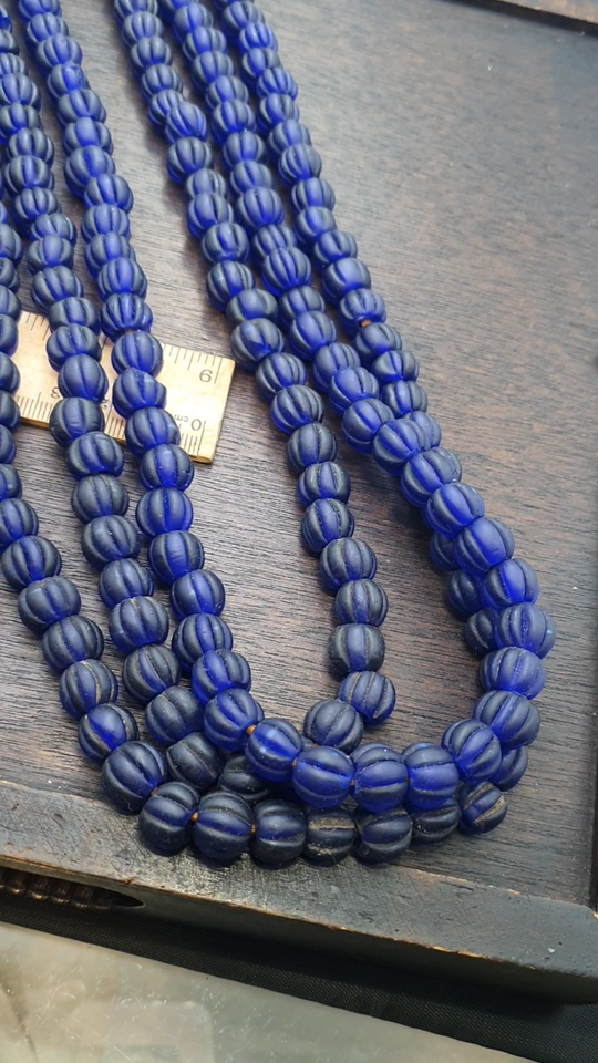 BELLE PLAGE DE PERLES ANCIENNES AFRICAINES bleu cobalt vintage Item image 2