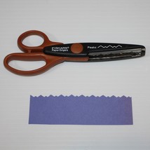 Fiskars Paper Edgers Craft Scrapbooking Scissors &quot;Peaks&quot; Pattern - $4.99