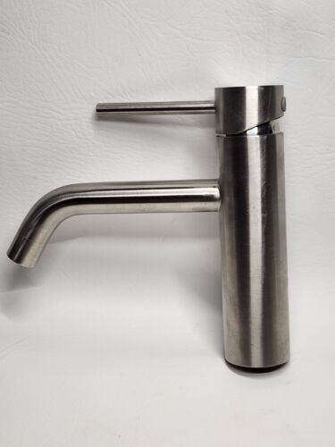 Single Lever Lavatory Faucet Single Handle Bathroom Faucets for Sink 1 H... - $18.66