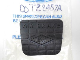 New Oem Ford F600 F750 Air Brake Pedal Pad D0TZ2457A Ships Today - £14.59 GBP