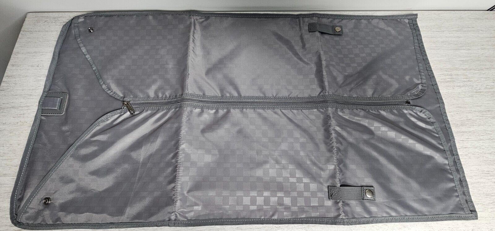 Travel Nylon Garment Bag Lightweight Zippered w/Buttons for Fold-up 19.5... - $5.93