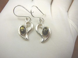 (PE32-48) Green Amber Swirl Heart Poland .925 Sterling Silver Dangle Earrings - £29.10 GBP
