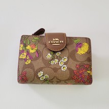 Coach CR935 Medium Corner Zip Wallet Signature Floral Khaki Multi Clutch - £60.93 GBP