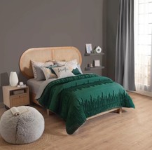 Coba Green Jacquard Texture Reversible Comforter Set 6 Pcs Queen Size - £130.56 GBP